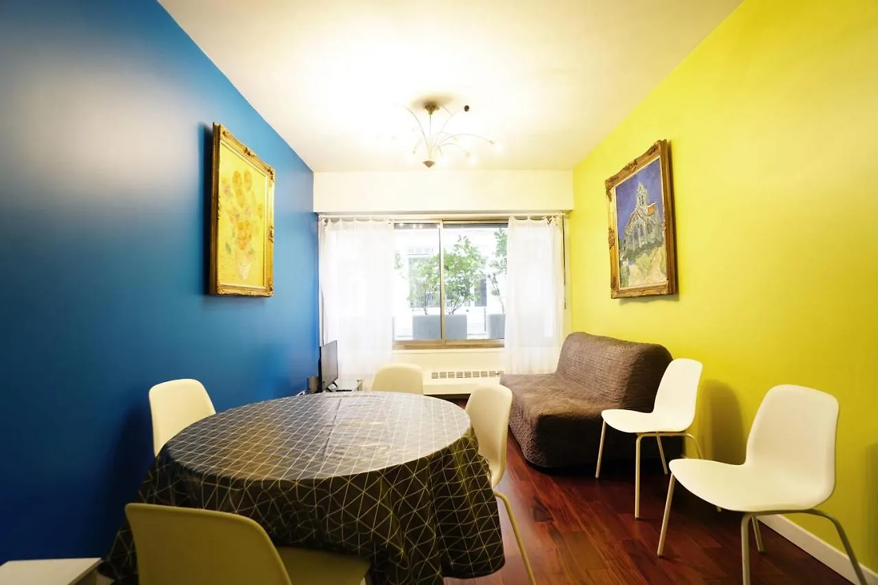 Colored Appt To Beaugrenelle Apartament *